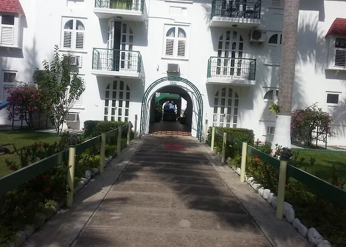 Apartment Treasure At Sandcastles Ocho Rios
